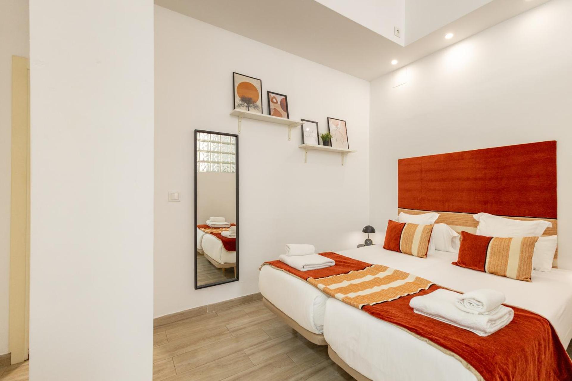 Isg Apartments Encantador Estudio En Alameda De Hercules Seville Ngoại thất bức ảnh